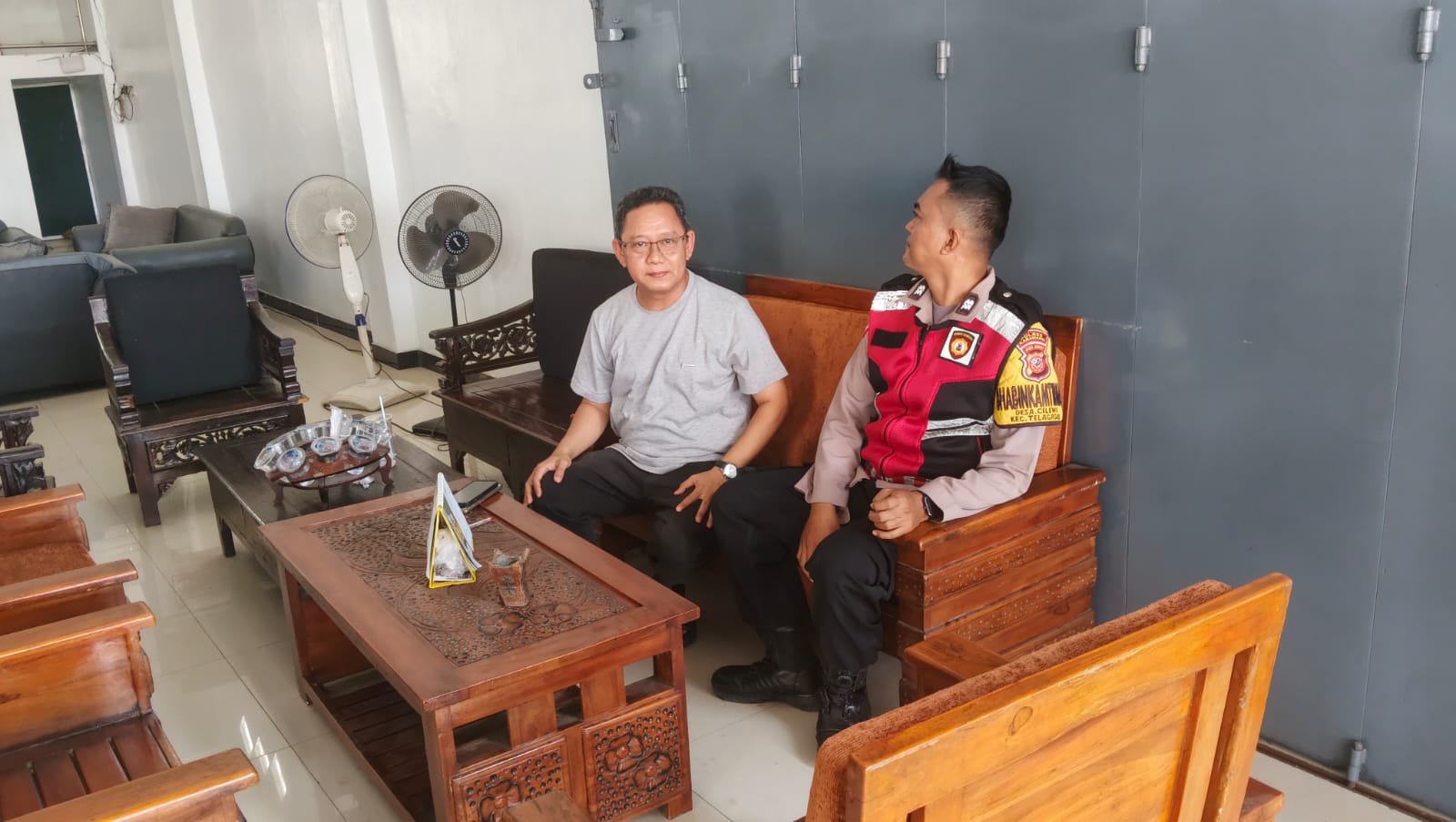 Cegah Sebaran TPPO, Bhabinkamtibmas Polsek Telagasari Sebar Himbauan