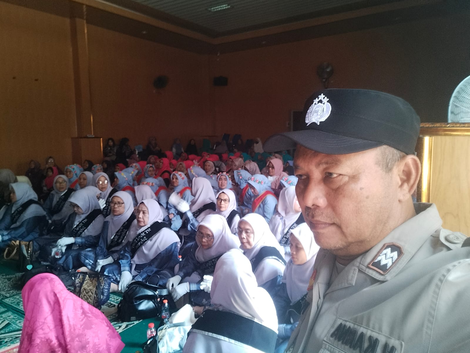 Bhabinkamtibmas Hadiri Lomba Kasidah Dalam Rangka Menyambut Peringatan 1 Muharam 1448 H