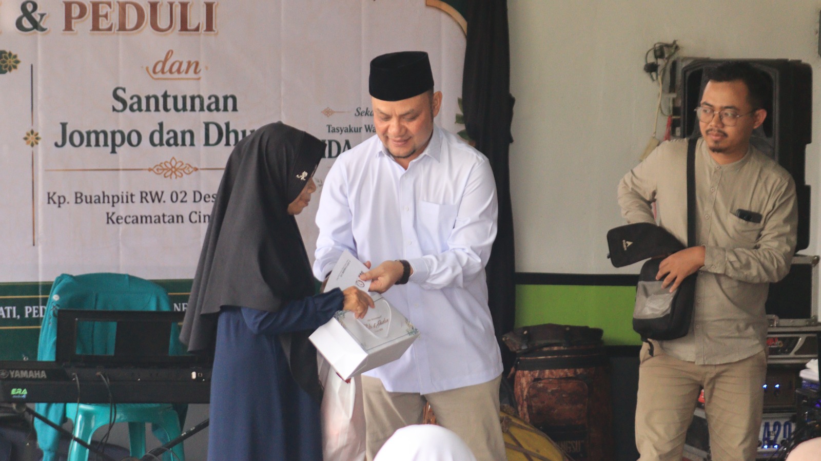 Asep Syamsudin Gelar Kegiatan Mengaji dan Peduli, Santuni Jompo dan Dhuafa di Cimaung