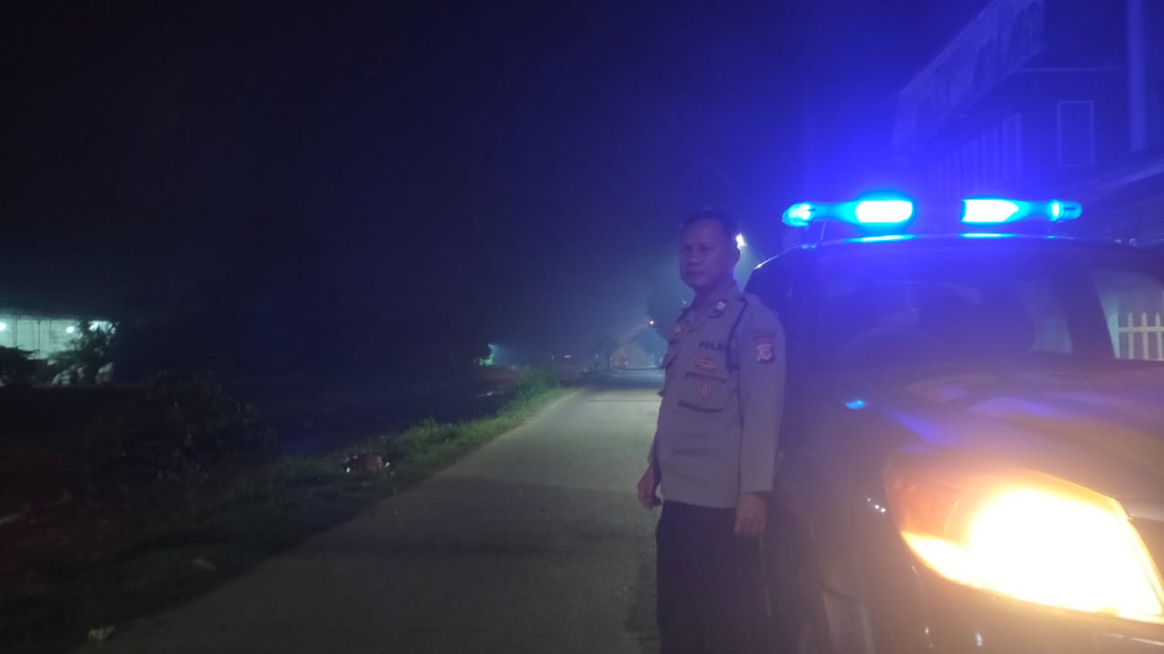 Personil Polsek Telagasari Laksanakan Patroli Malam di Titik Rawan Guna Jaga Kamtibmas
