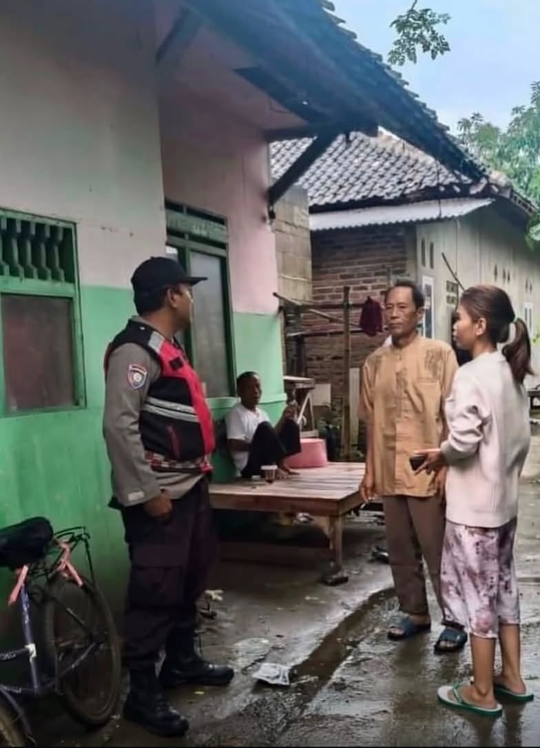 Kanit Sabhara Polsek Banyusari Melaksanakan Sosialisasikan Bahaya TPPO