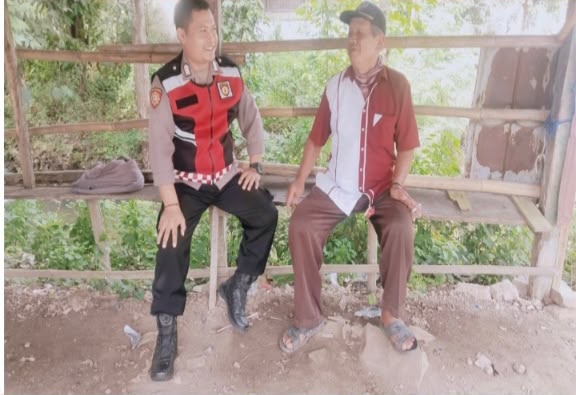 Kanit Sabhara Polsek Banyusari Melaksanakan Sosialisasikan Bahaya TPPO