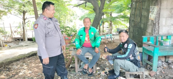 Pesan Personil Polsek Telukjambe Barat Hindari Permainan Judi Online