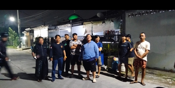 Sapa Warga, Unit Reskrim Polsek Klari Gencarkan Patroli Kringserse Malam