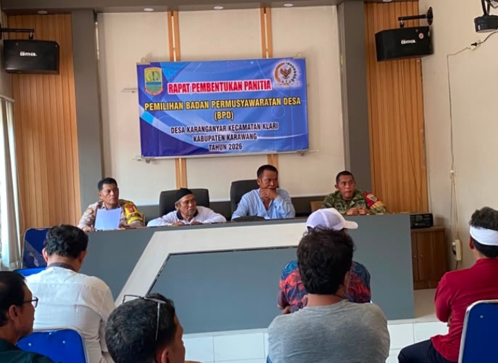Sinergi TNI–Polri Hadiri Musyawarah Pembentukan Panitia Anggota BPD Desa Karanganyar ‎