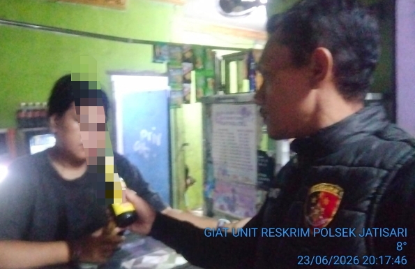 Patroli Kringserse Reskrim Polsek Jatisari Razia Kios Jamu