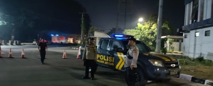 Patroli Malam Polsek Jatisari Pastikan UPPKB Balonggandu Kondusif