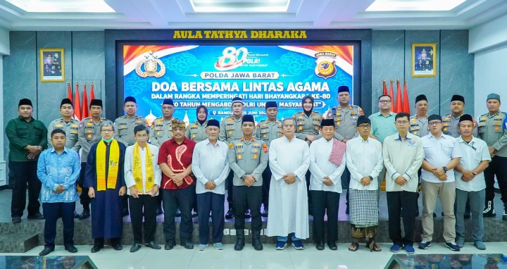 Sambut Hari Bhayangkara ke-80, Polres Karawang Gelar Doa Bersama Lintas Agama, Panjatkan Harapan untuk Keselamatan Bangsa