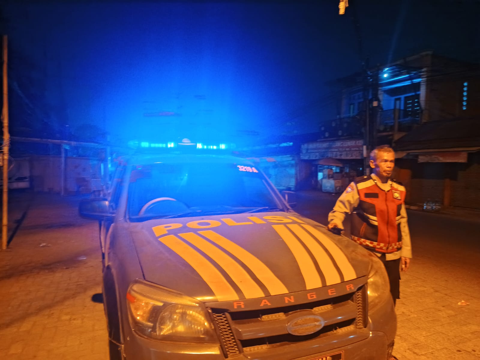 Samapta Polsek Klari Patroli Prekat Dinihari Sasaran Jalan Raya Anggadita