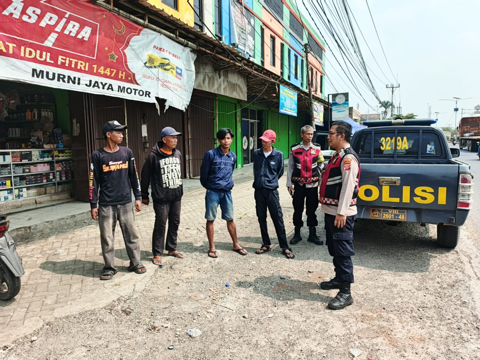 Patroli Humanis Polsek Klari Himbau Warga Jaga Kamtibmas