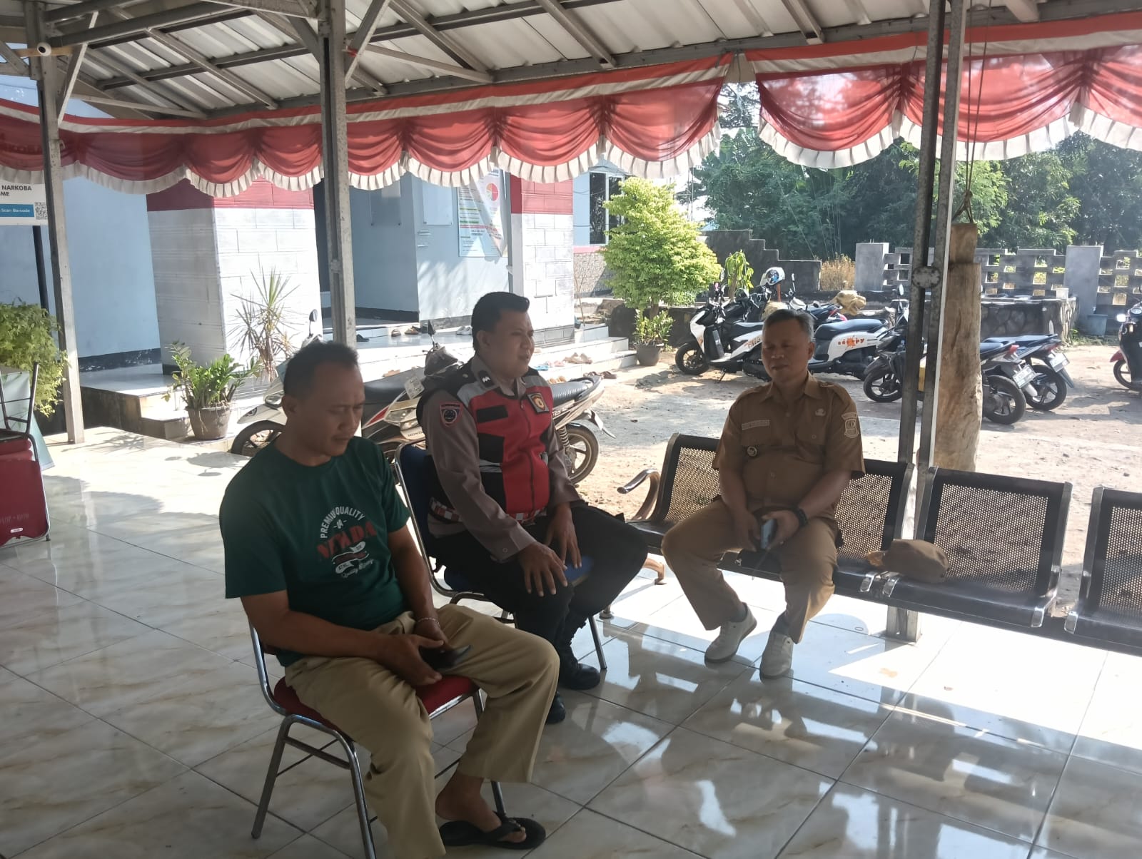 Bhabinkamtibmas Polsek Telagasari Sebar Himbauan TPPO Kepada Masyarakat Binaan