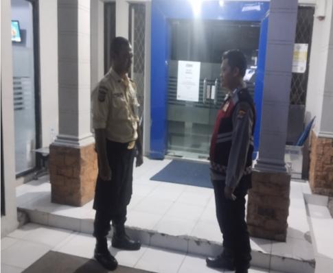 Kunjungi BRI Gempol Patroli Prekat Polsek Banyusari di Malam Hari