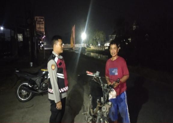 Prekat Polsek Banyusari Giat Patroli Jalan Raya Antisipasi Kejahatan