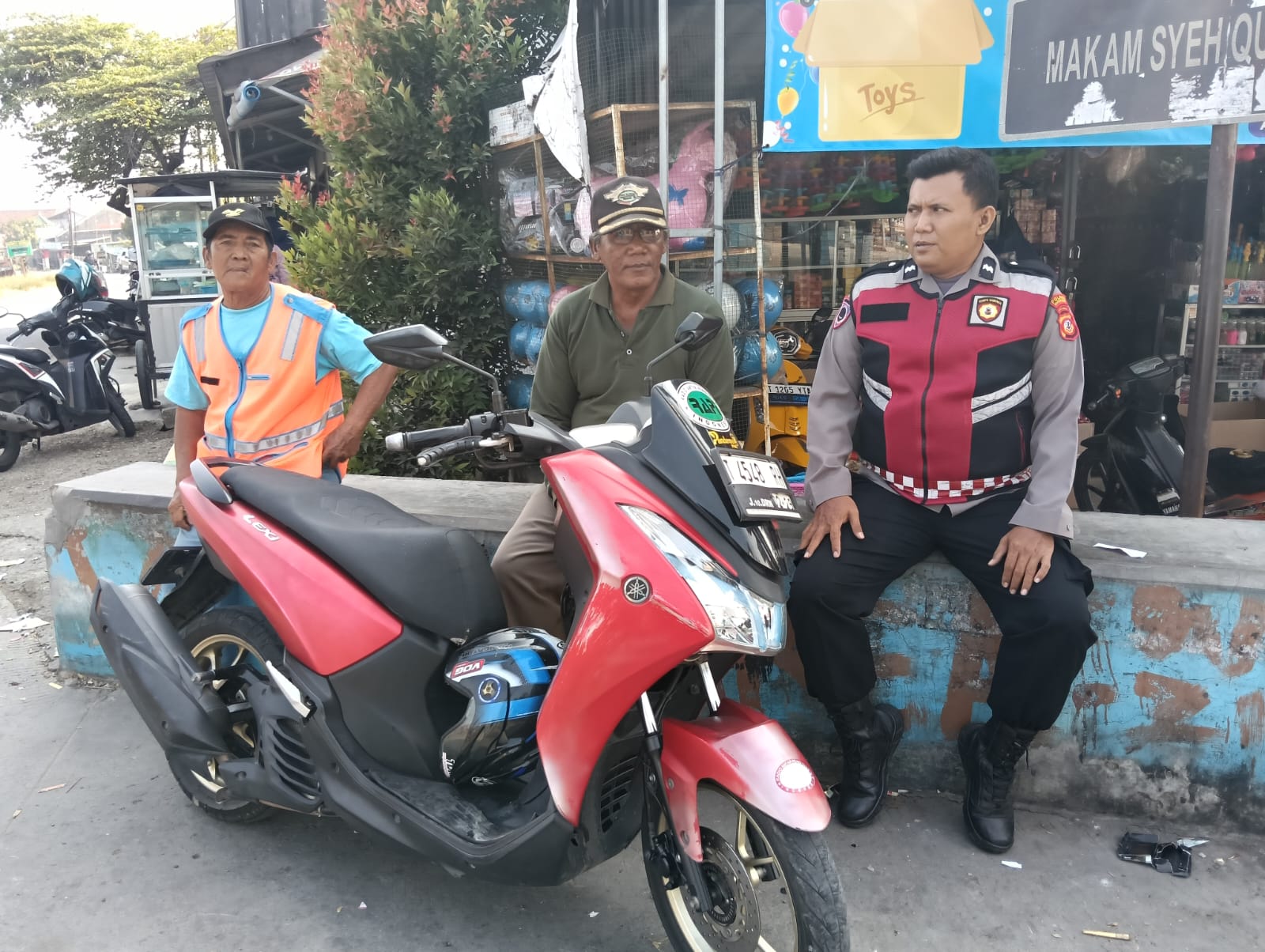 Bhabinkamtibmas Polsek Telagasari Himbau Warga Waspada Potensi Kenakalan Remaja