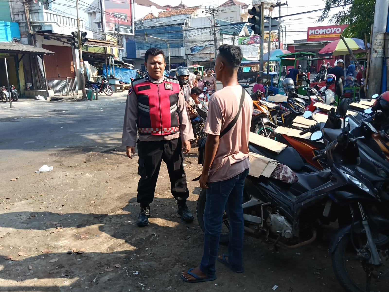 Sambangi Warga Binaan, Bhabinkamtibmas Polsek Telagasari Sampaikan Himbauan Kamtibmas