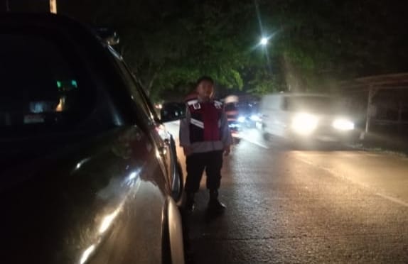 Cegah Kejahatan di Wilayah Perbatasan, Polsek Telagasari Gelar Patroli Malam