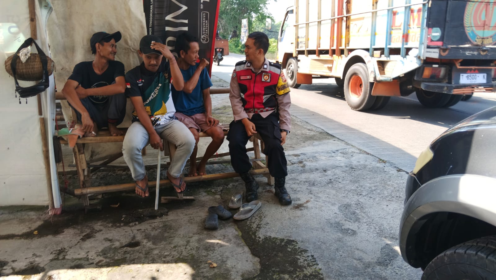 Bhabinkamtibmas Polsek Telagasari Sambangi Warga Binaan dan Sampaikan Himbauan Kamtibmas