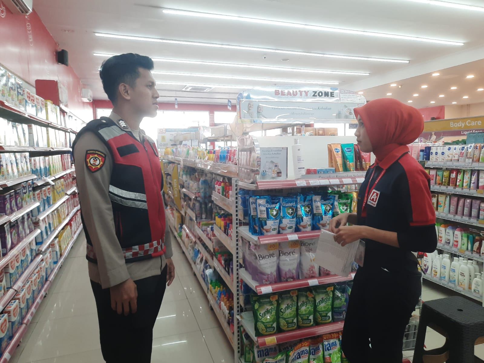 Antisipasi Gukamtibmas, Poslek Telagasari Gelar Patroli di Sekitar Pertokoan
