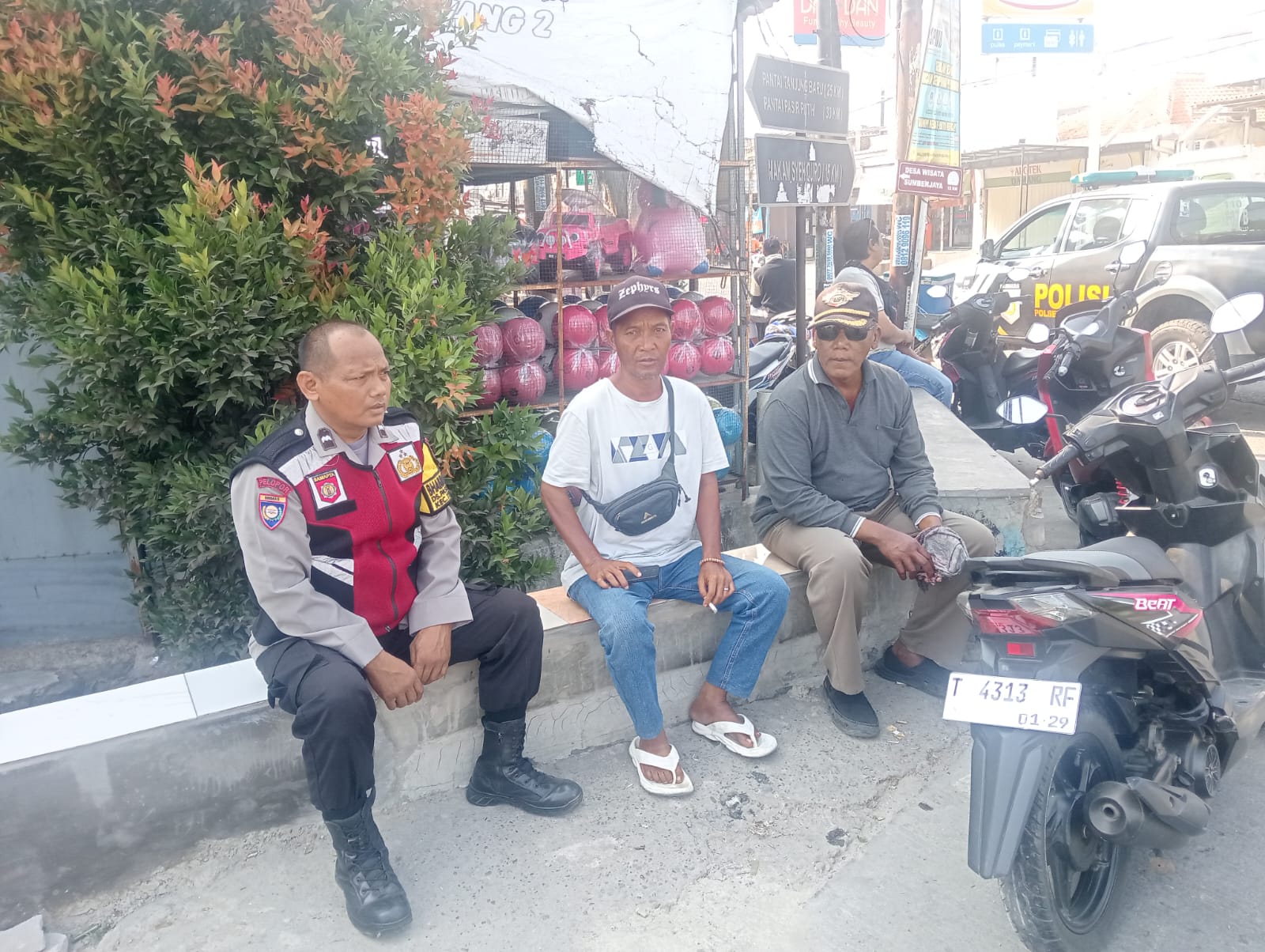 Bhabinkamtibmas Polsek Telagasari Cegah Kenakalan Remaja dan Berikan Penyuluhan
