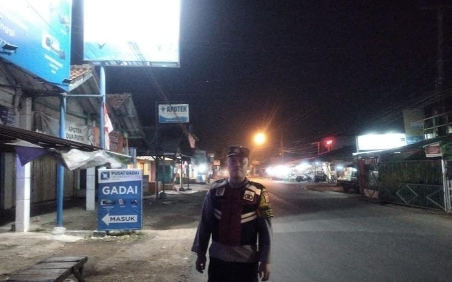 Prekat Polsek Banyusari Giat Patroli Jalan Raya Antisipasi Kejahatan