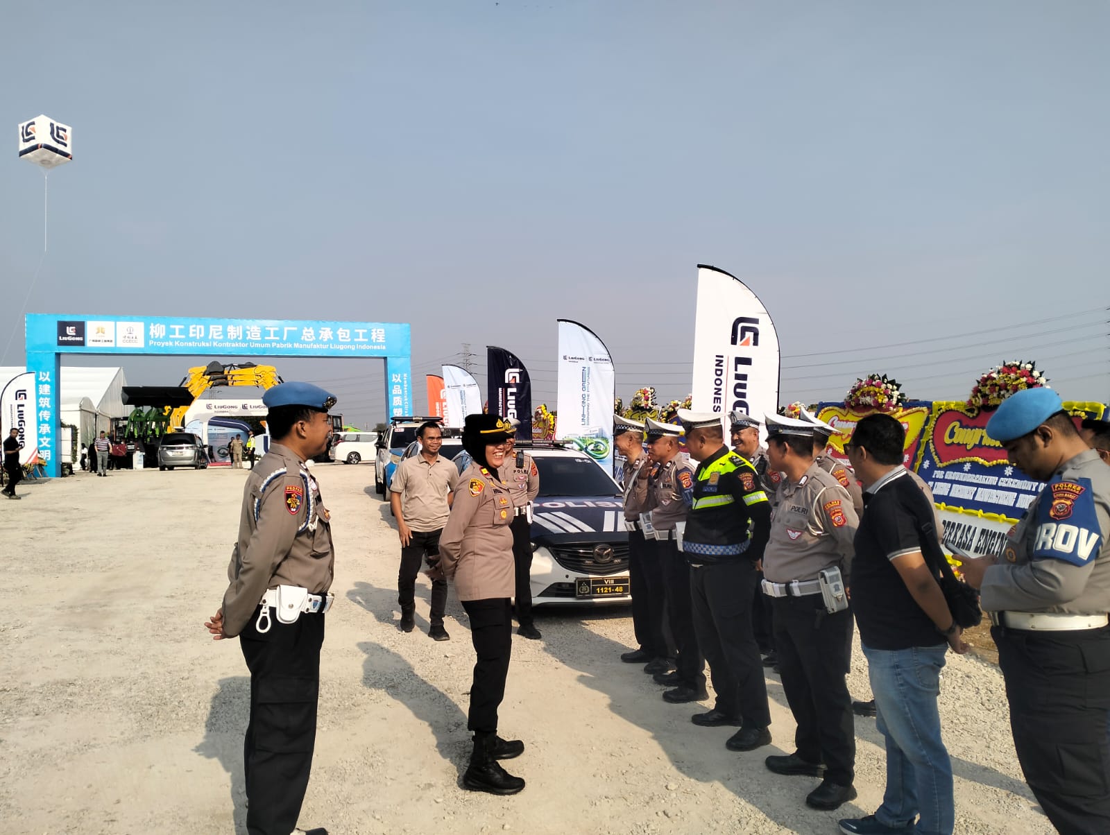 Kapolsek Telukjambe Barat Pimpin Apel Pengamanan Kegiatan Ground Breaking PT Liu Gong di Kawasan Artha Hills