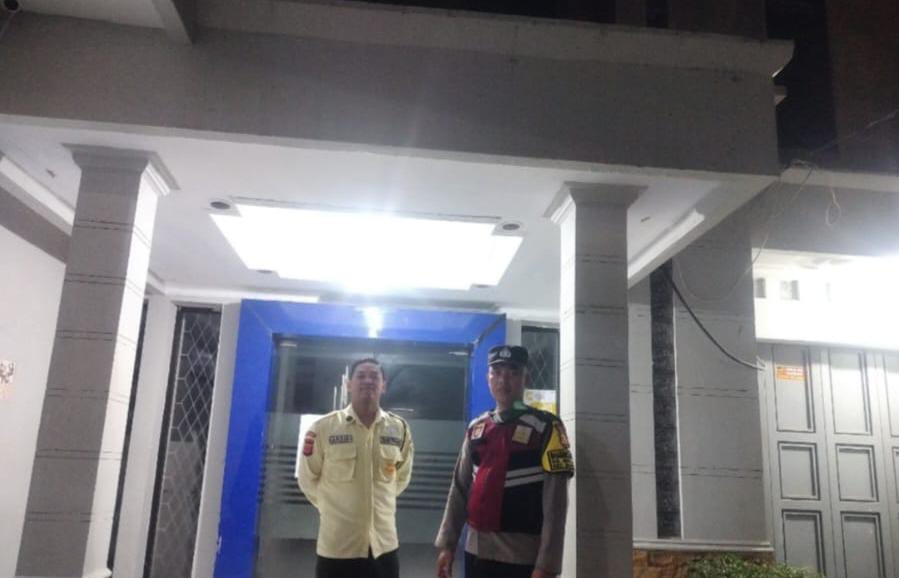 Kunjungi BRI Gempol Patroli Prekat Polsek Banyusari di Malam Hari