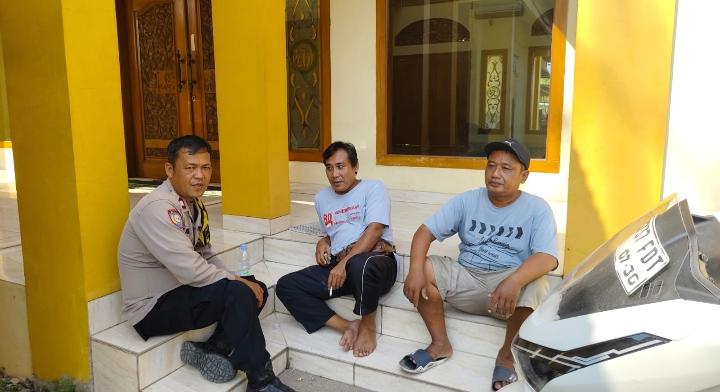 Bhabinkamtibmas Polsek Klari Edukasi Pencegahan TPPO Ke Warga Belendung