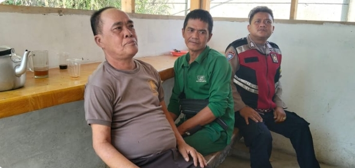 Patroli Polsek Telukjambe Barat Ajak Security PT Karya Beton Bersinergi Menjaga Situasi Kamtibmas Tetap Kondusif