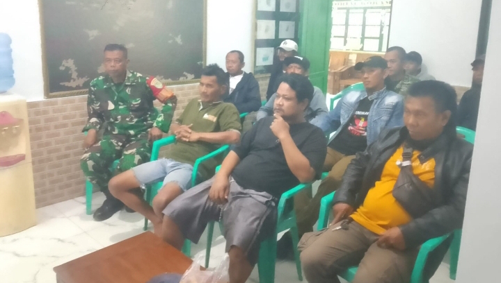 Perkuat Kemanunggalan, Kodim 0604/Karawang Gelar Nobar Piala Dunia 2026 Bersama Warga di 12 Koramil