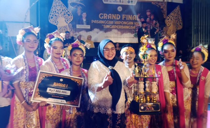 Lestarikan Budaya Sunda, Sri Rahayu Apresiasi Grand Final Pasanggiri Jaipongan Kreasi “Singaperbangsa”