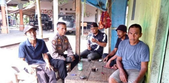 Bhabinkamtibmas Polsek Jatisari Ingatkan Warga Barugbug Waspada Kebakaran di Musim Kemarau