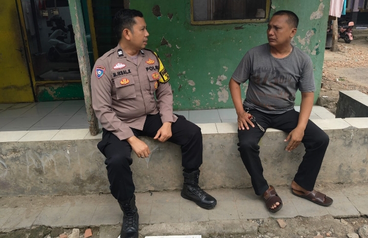 Bhabinkamtibmas Polsek Klari Sosialisasikan Pencegahan TPPO