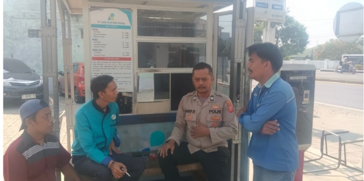 Sebar Himbauan, Aiptu Asep S Bhabinkamtibmas Desa Mekarsari Polsek Jatisari Tekan Pencegahan TPPO