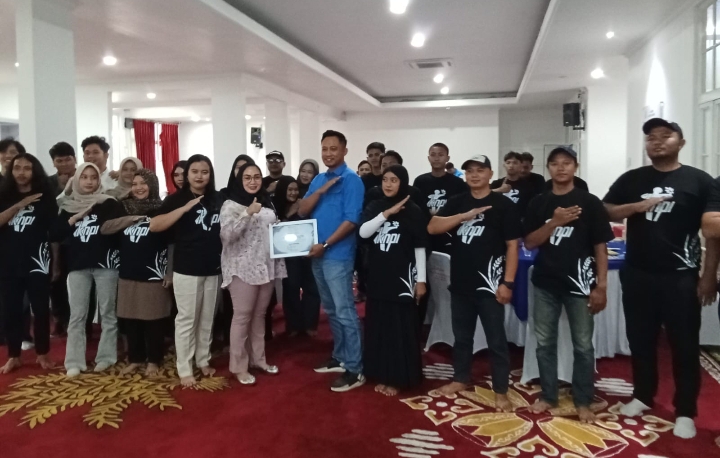Lewat Sekolah Politik, Sri Rahayu Tegaskan: Keterlibatan Perempuan Kunci Demokrasi yang Berkeadilan