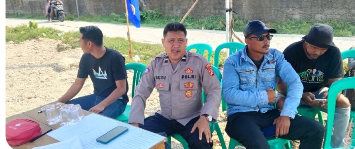 Personil Polsek Telukjambe Barat Sambangi Orangtua Himbau Kenakalan Remaja