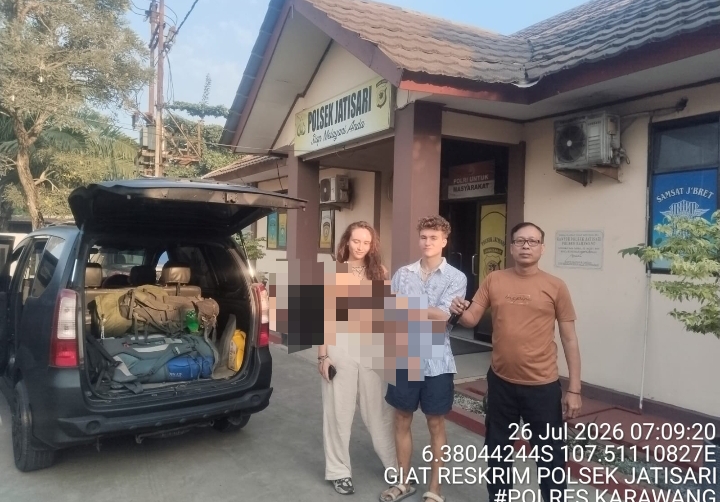 Dua WNA Eropa Diberi Layanan Menginap dan Diantar ke Jakarta oleh Polsek Jatisari