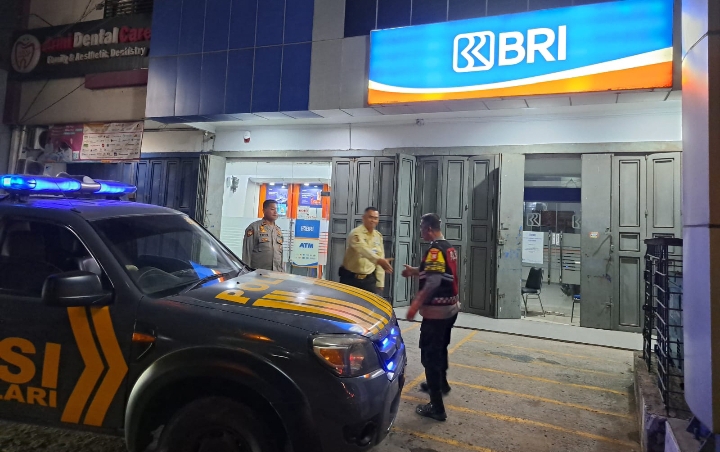 Polsek Klari Patroli KRYD Pastikan Bank BRI dan ATM Aman dan Kondusif