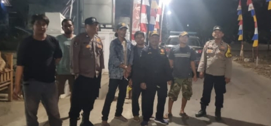 Antisipasi Gangguan Kamtibmas di Wilayah Kantor Desa Jatiwangi, Polsek Jatisari Lakukan Patroli Blue Light Malam