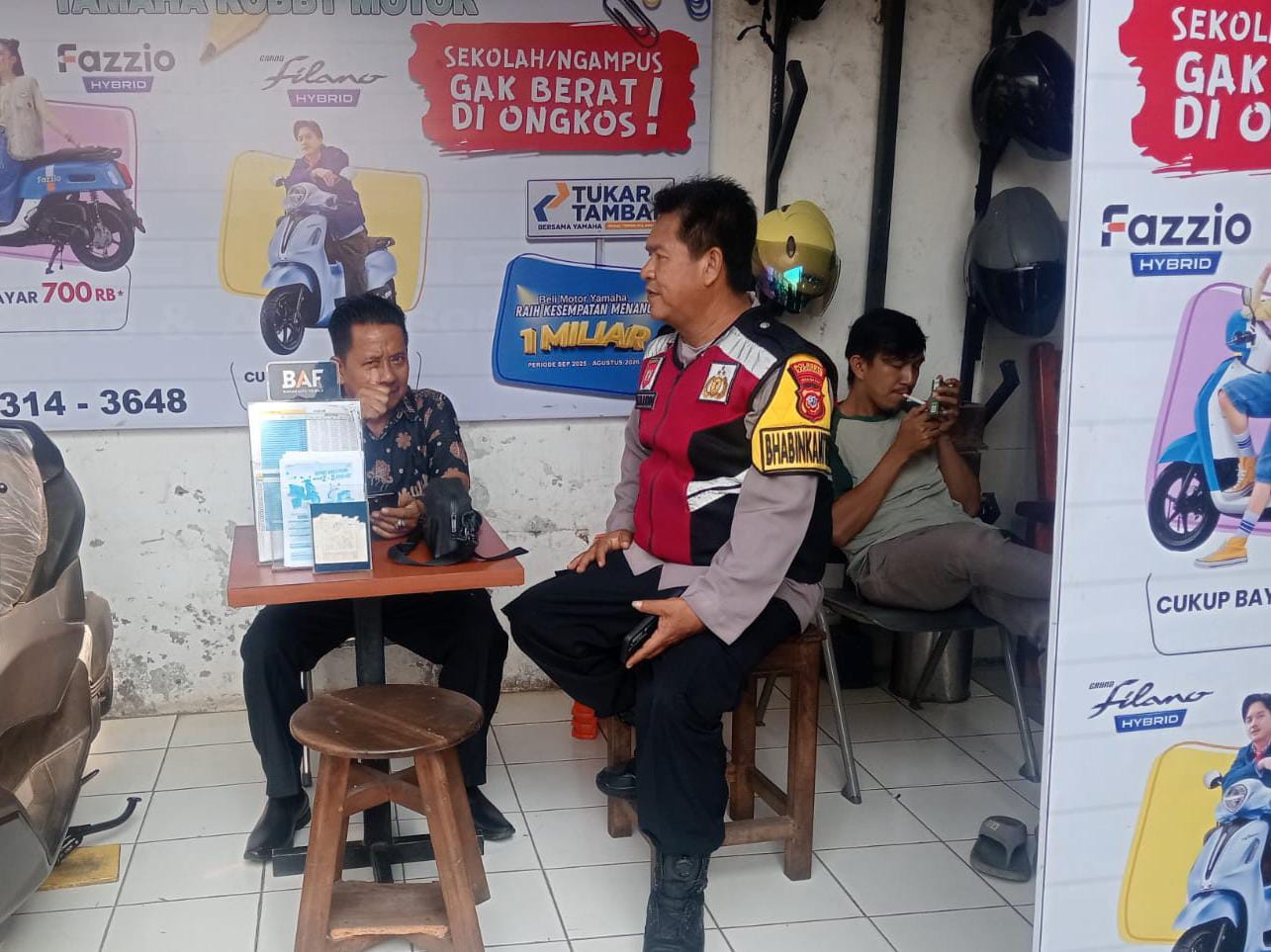 Bhabinkamtibmas Telagasari Sampaikan Himbauan Waspada TPPO kepada Warga Desa Binaan