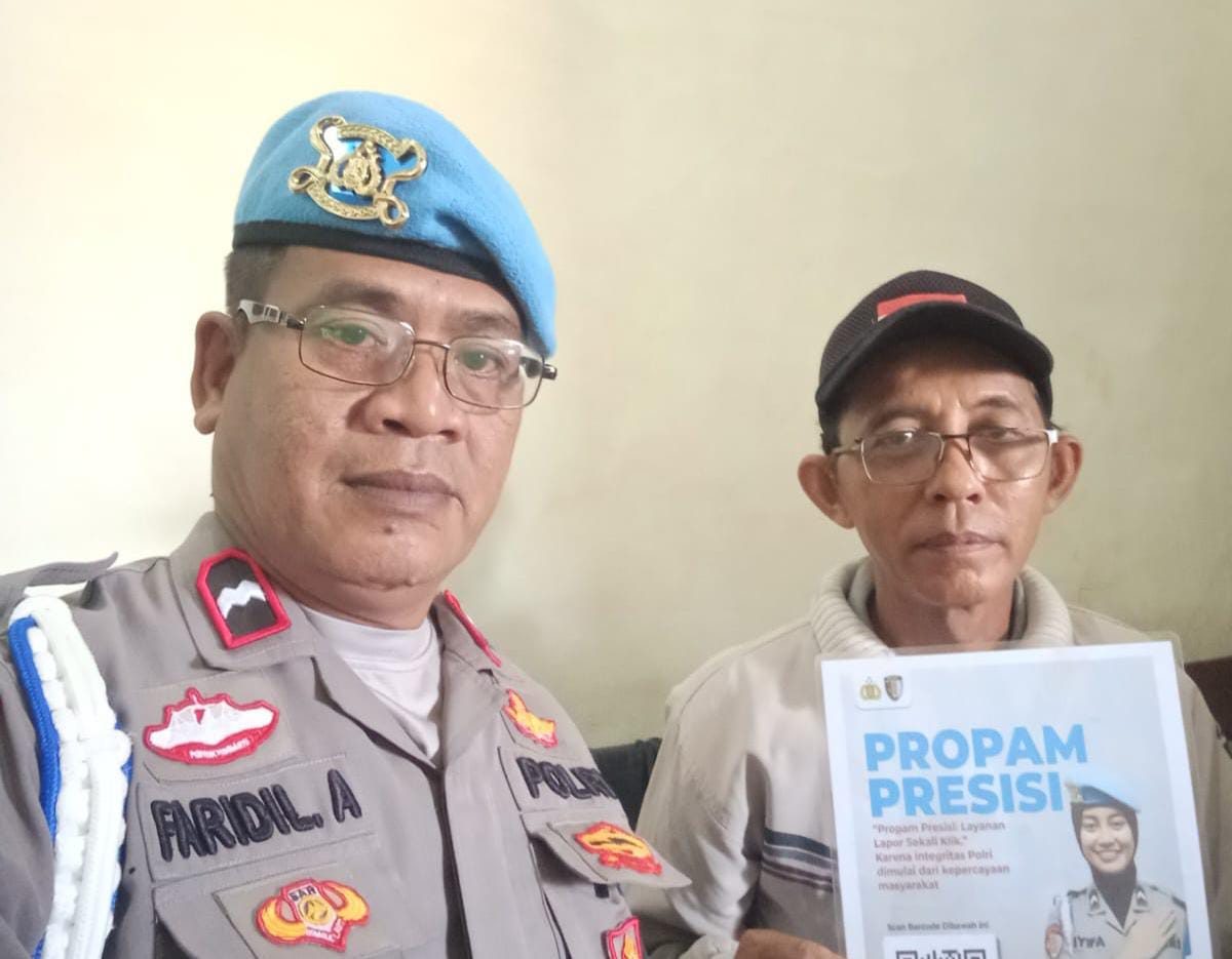 Polsek Banyusari Melaksanakan Giat Sosialisasi QR Barcode ke Masyarakat Pengaduan ke Divisi Propam Polri Bidpropam Polda Jabar
