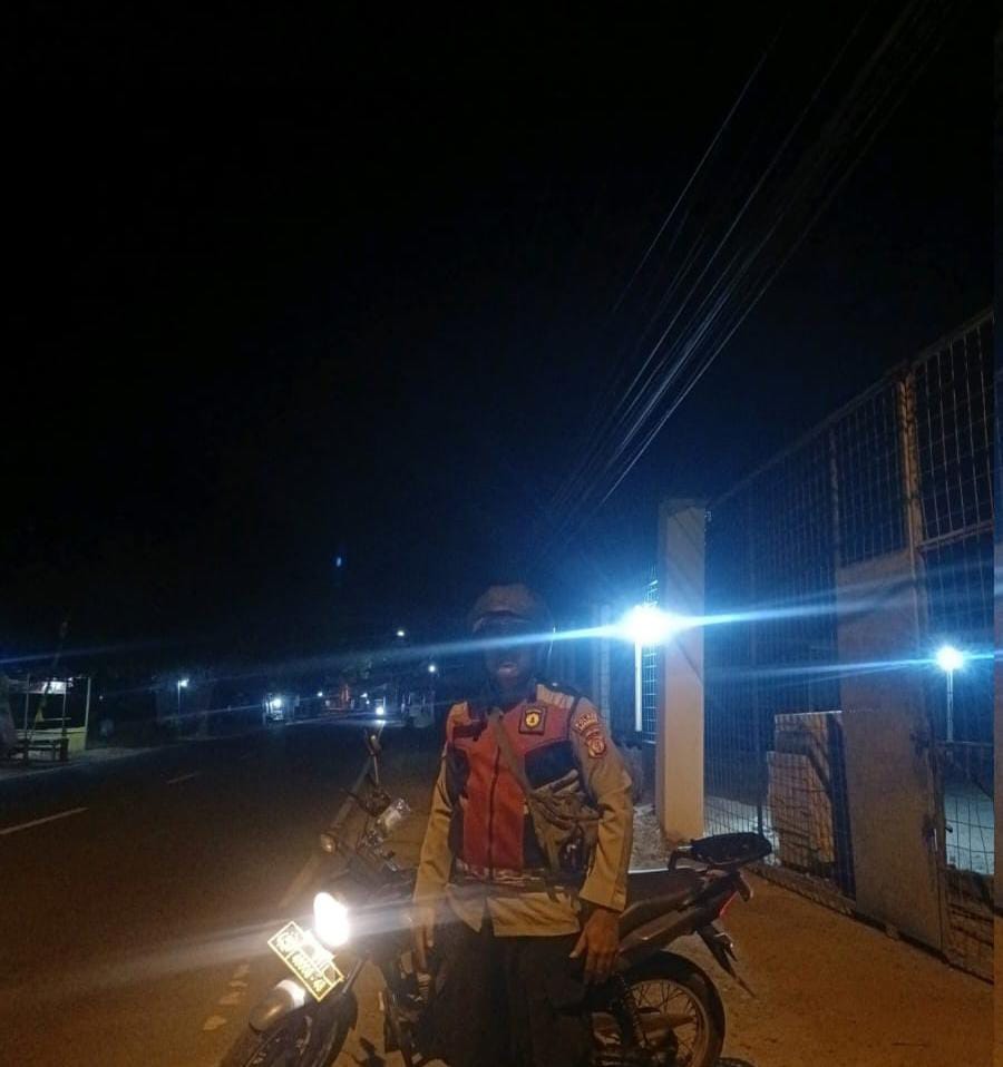 Prekat Polsek Banyusari Giat Patroli Jalan Raya Antisipasi Kejahatan
