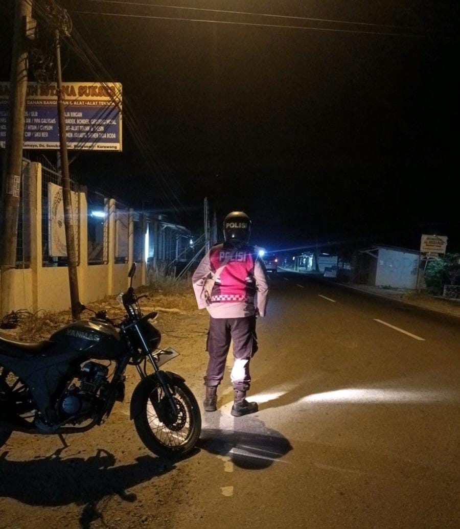 Prekat Polsek Banyusari Giat Patroli Jalan Raya Antisipasi Kejahatan