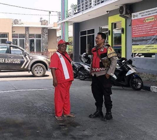 Kunjungi SPBU Gempol Patroli Prekat Polsek Banyusari di Siang Hari