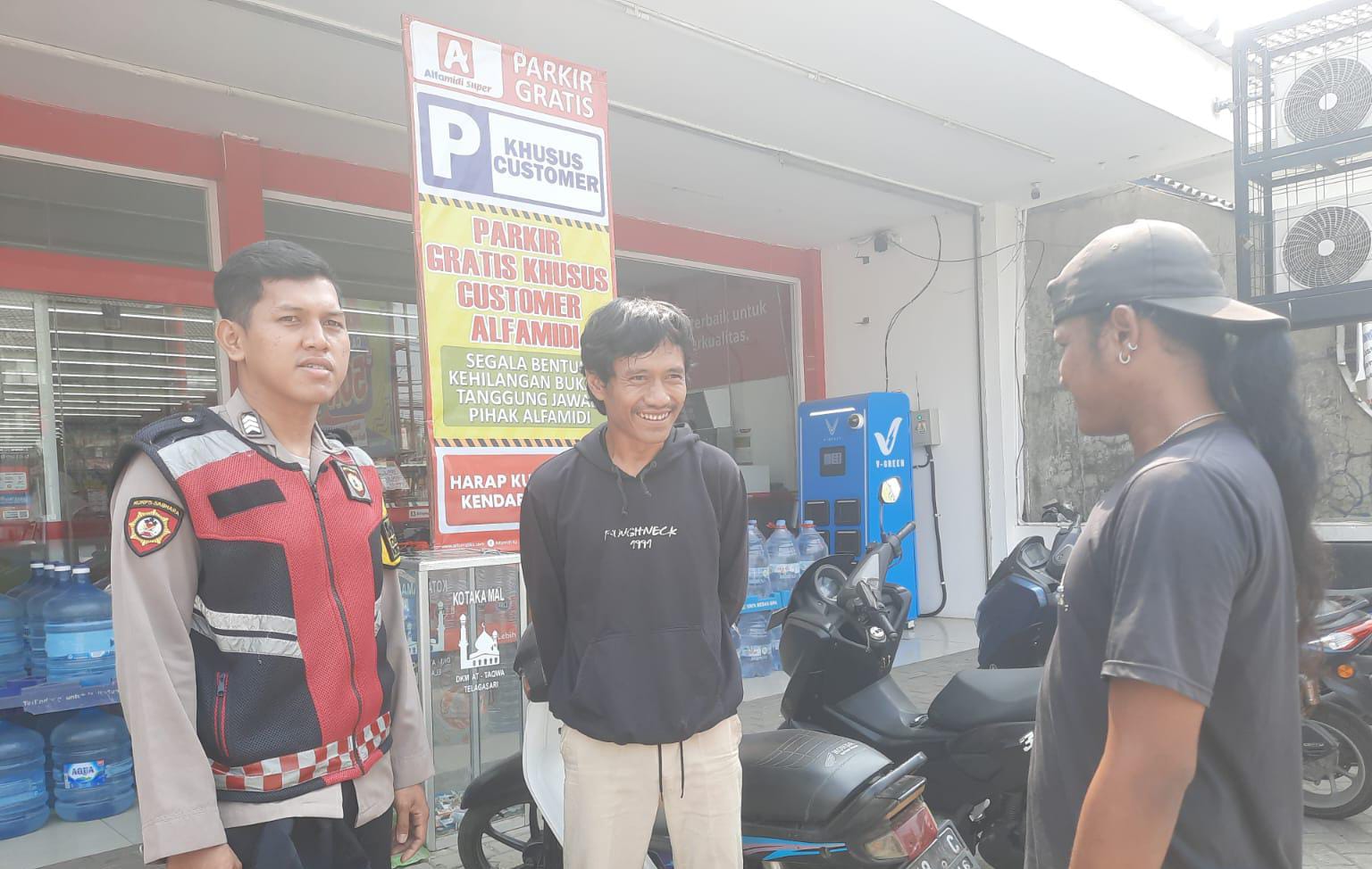 Bhabinkamtibmas Polsek Telagasari Sambangi Warga Binaan dan Sampaikan Himbauan Kamtibmas