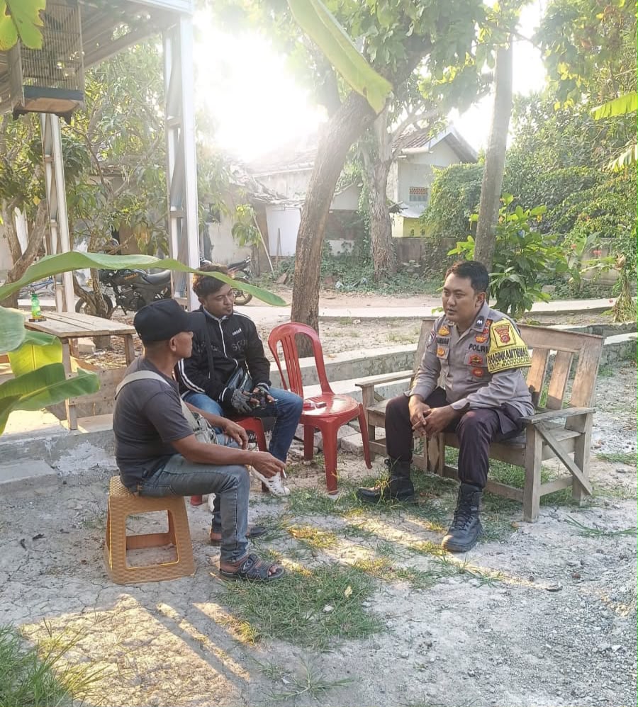 Prekat Polsek Banyusari Sosialisasikan Bahaya TPPO