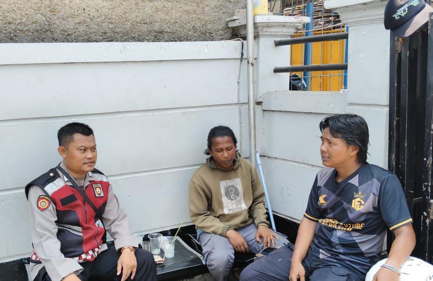Prekat Polsek Banyusari Sosialisasikan Bahaya TPPO