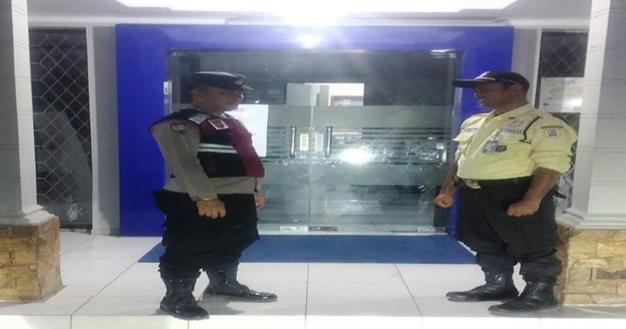 Kunjungi BRI Gempol Patroli Prekat Polsek Banyusari di Siang Hari