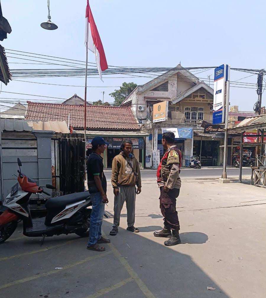 Prekat Polsek Banyusari Giat Patroli Jalan Raya Antisipasi Kejahatan