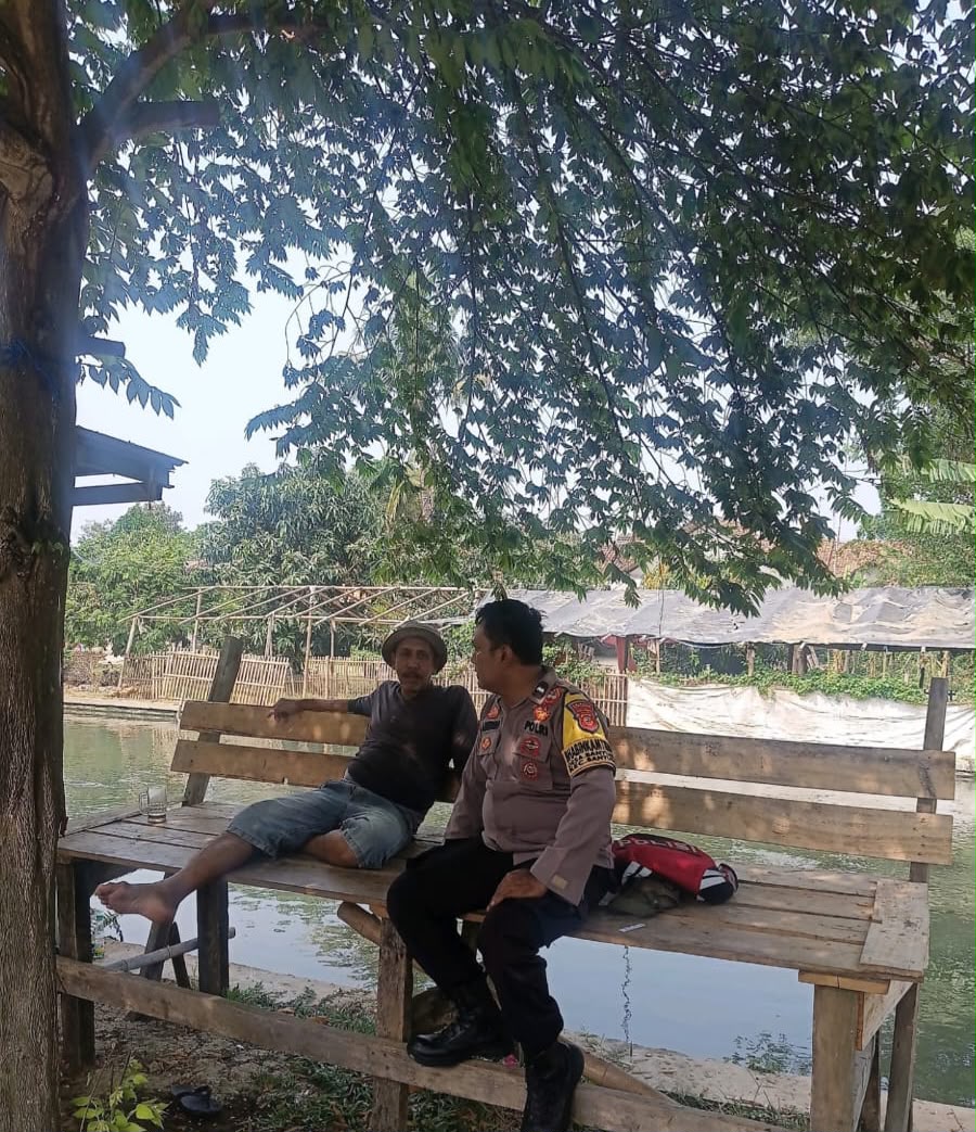 Prekat Polsek Banyusari Sosialisasikan Bahaya TPPO