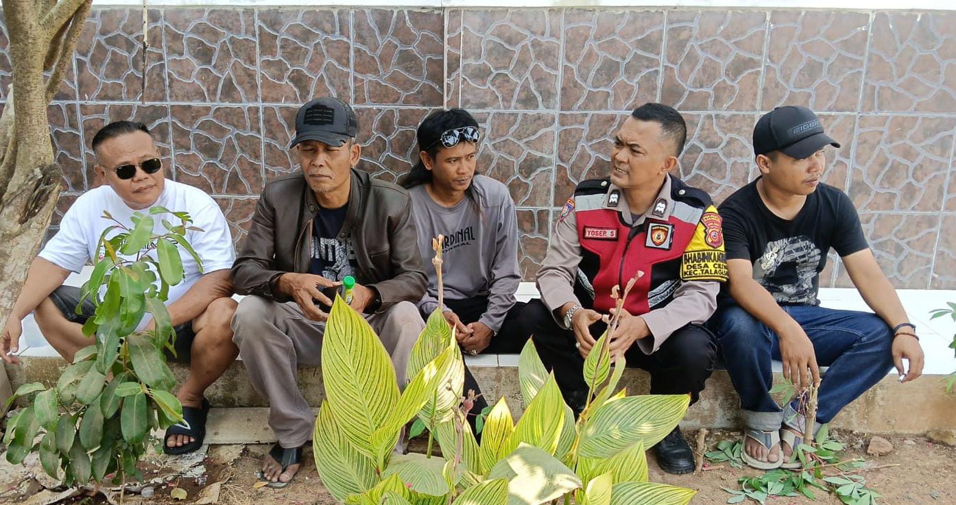 Bhabinkamtibmas Polsek Telagasari Antisipasi Kenakalan Remaja dengan Sebar Himbauan Kepada Orangtua